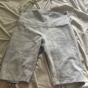 Ribbed Camo Wunder Under Bike Short-Size 8
